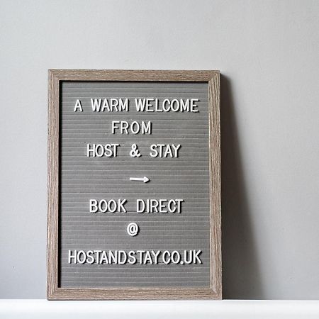 Host & Stay - The Penthouse, Hudsons Yard House Whitby Buitenkant foto